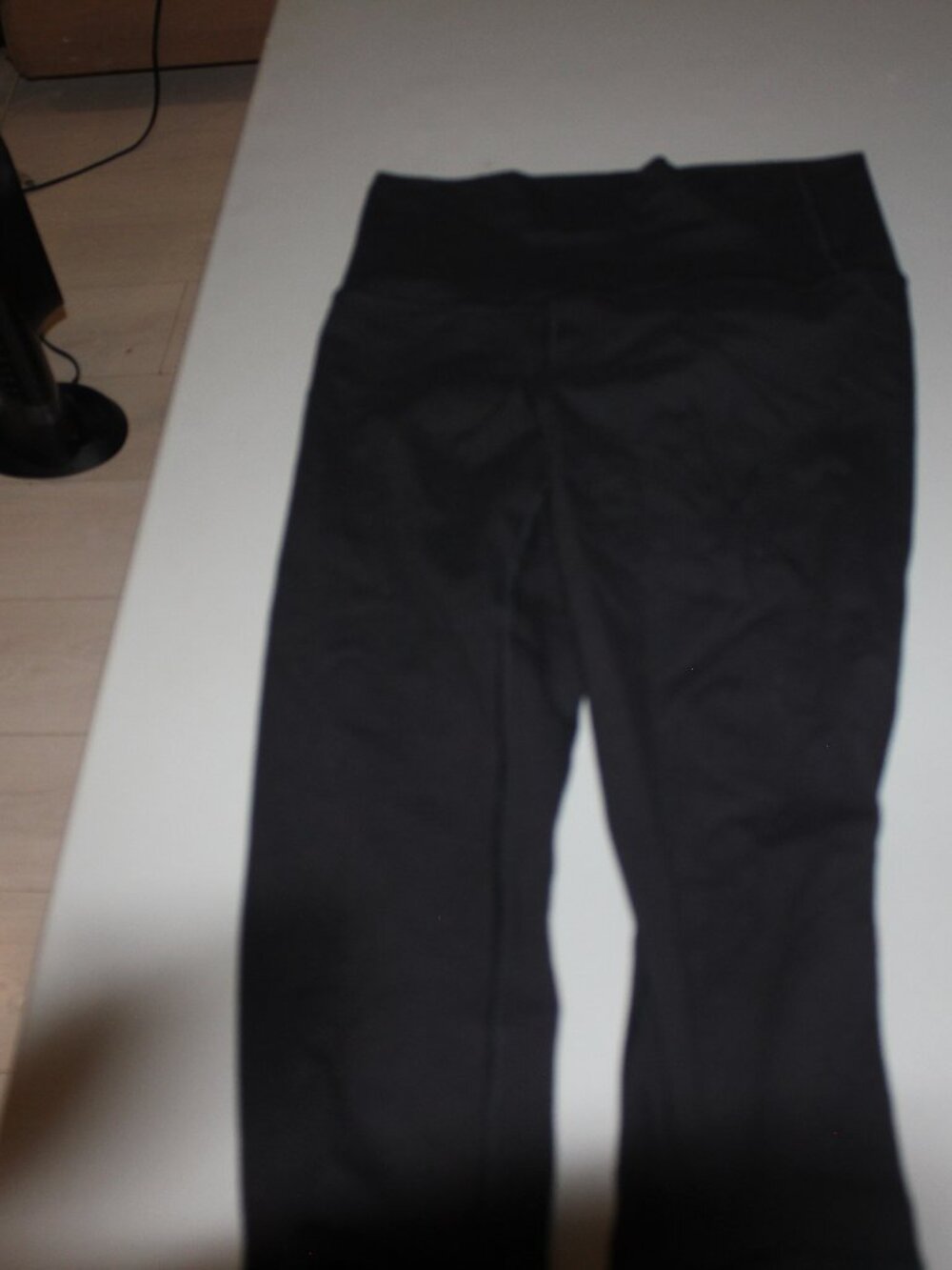 Black Ivivva High Waist Capris Size 12